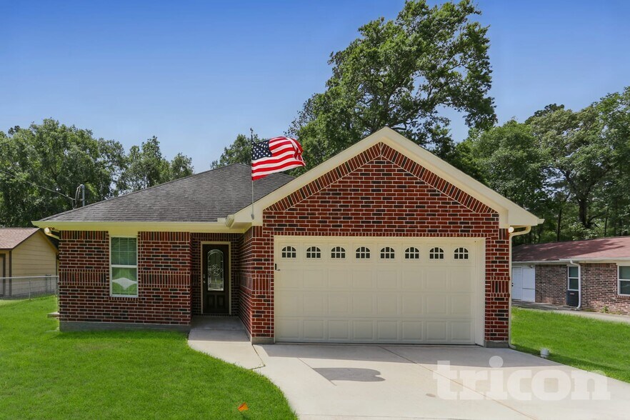 Primary Photo - 21646 Punkin St