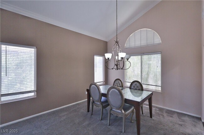 Building Photo - 975 Leadville Meadows Dr