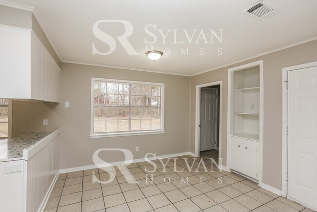 Building Photo - Lease today! No extra charge for contentme...