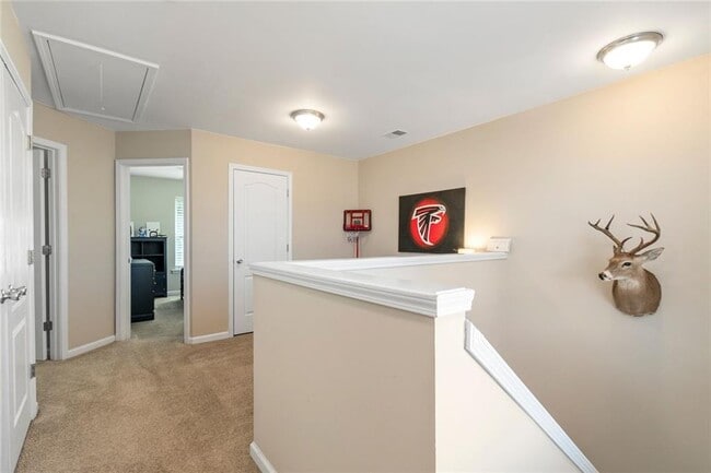 Building Photo - 226 Fox Creek Blvd