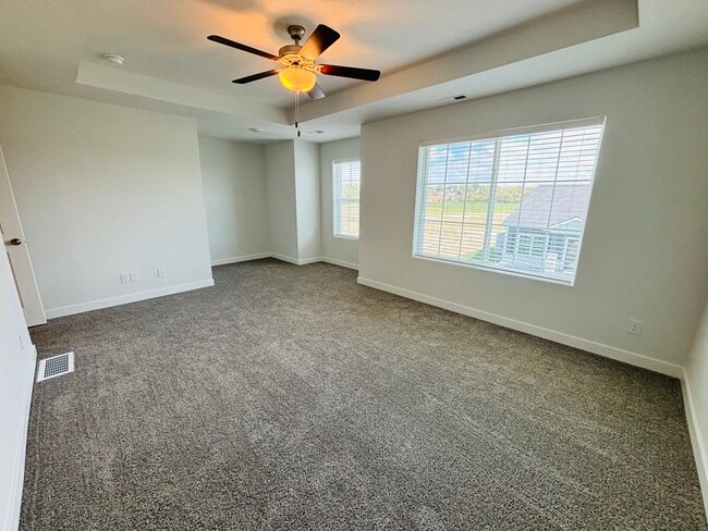 Building Photo - 11407 N 161st Ct