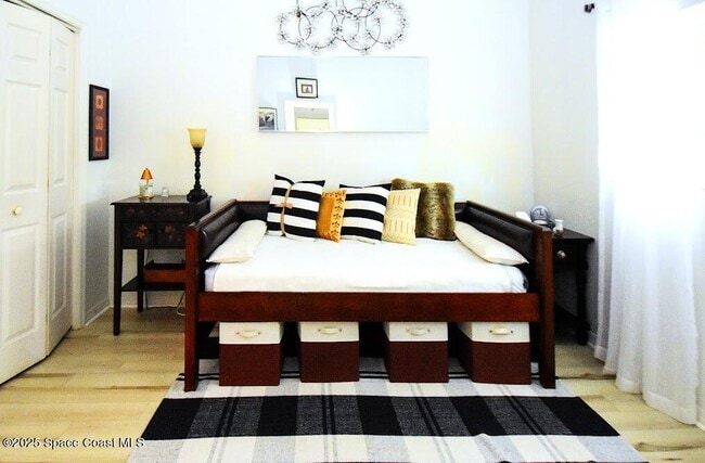 Building Photo - 101 Island Grove Dr