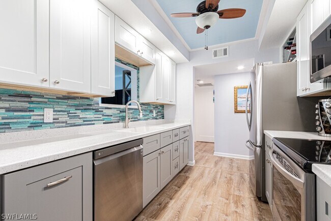 Building Photo - 2132 Tama Cir