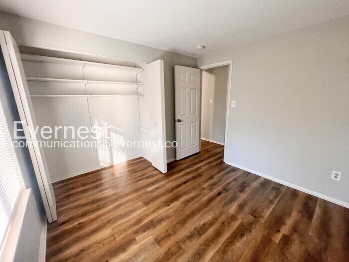 Building Photo - 8461 Huntdale Ct