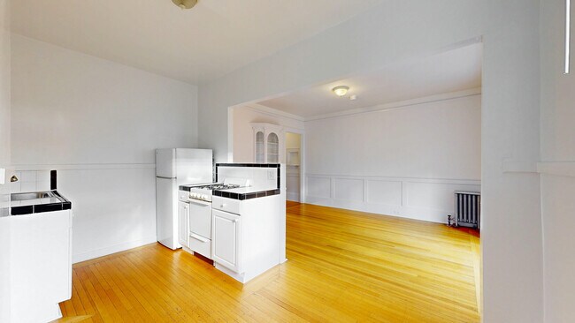 Building Photo - 861 Sutter St