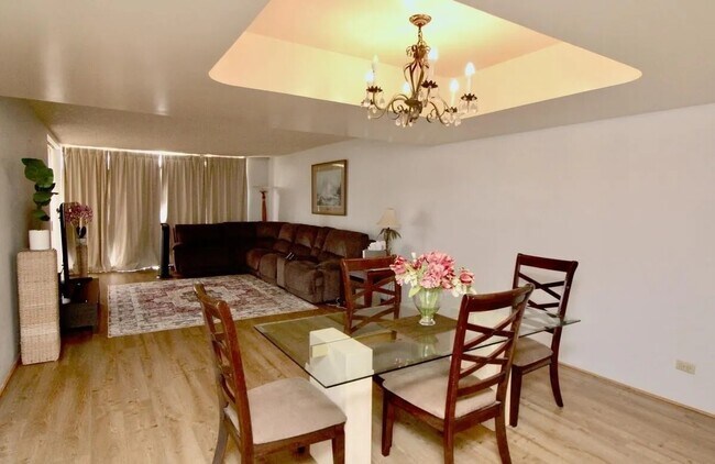 Building Photo - 1860 Ala Moana Blvd