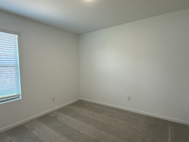 Building Photo - New construction 3 bedroom