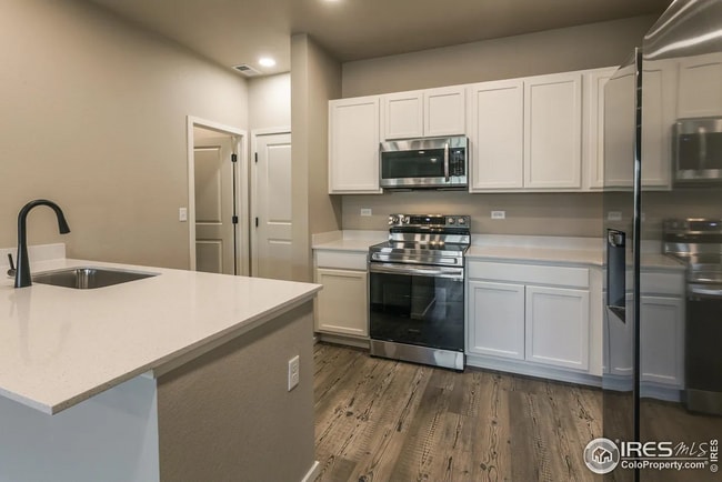 Building Photo - 6721 4th St Rd