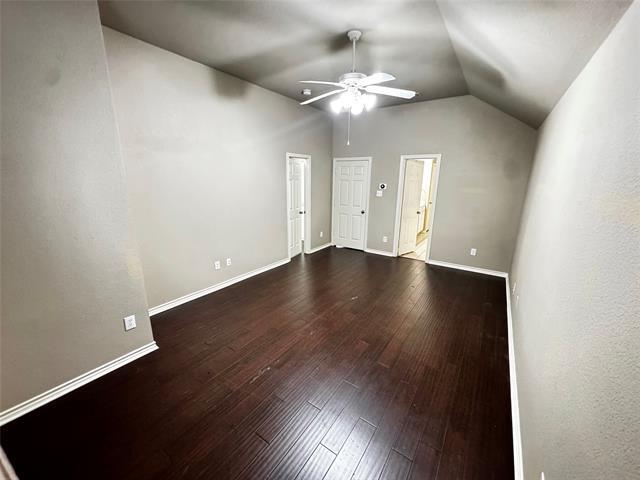 Building Photo - 4600 Palm Valley Dr