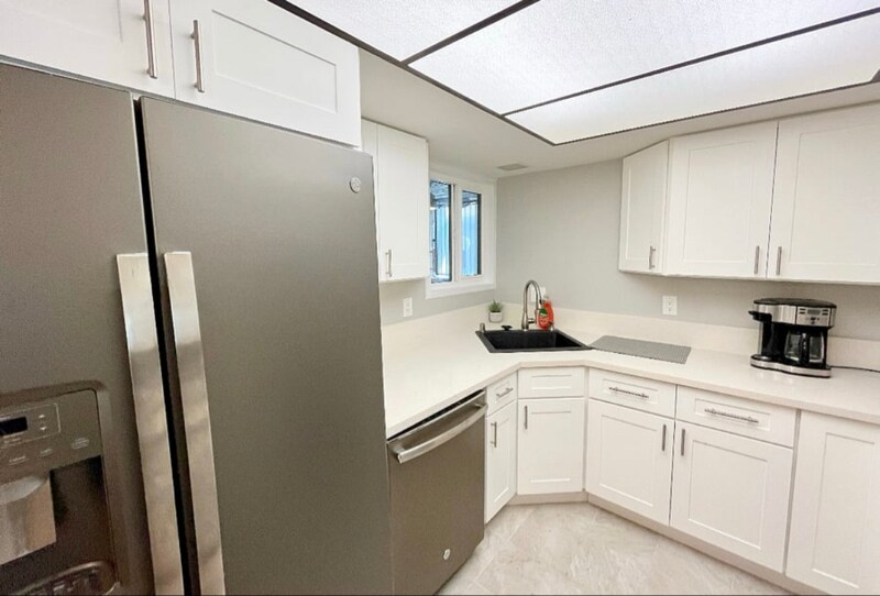 Building Photo - 5301 E Waverly Dr