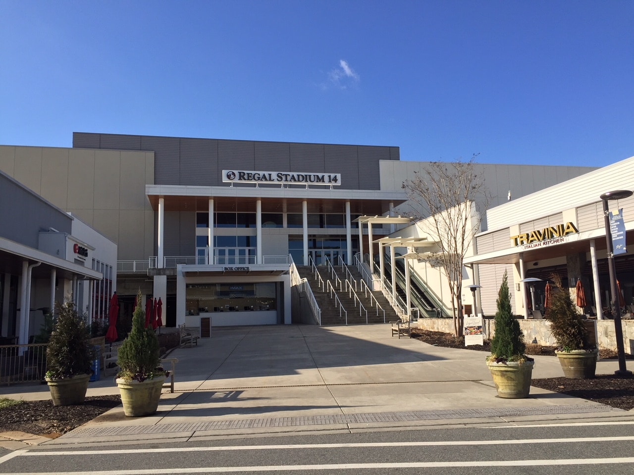 Building Photo - 2527 HYDRAULIC Rd