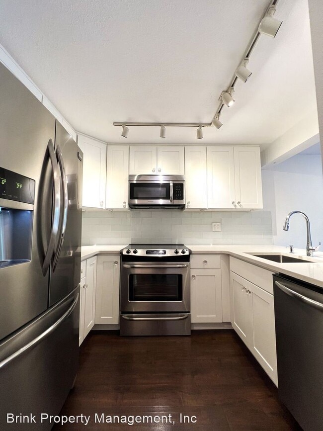 Building Photo - 1 br, 1 bath House - 12515 NE 116th St #B31