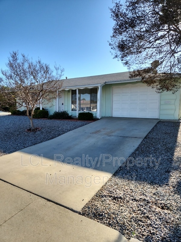 Primary Photo - 26787 Oakmont Dr