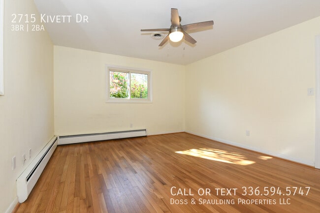 Building Photo - 2715 Kivett Dr