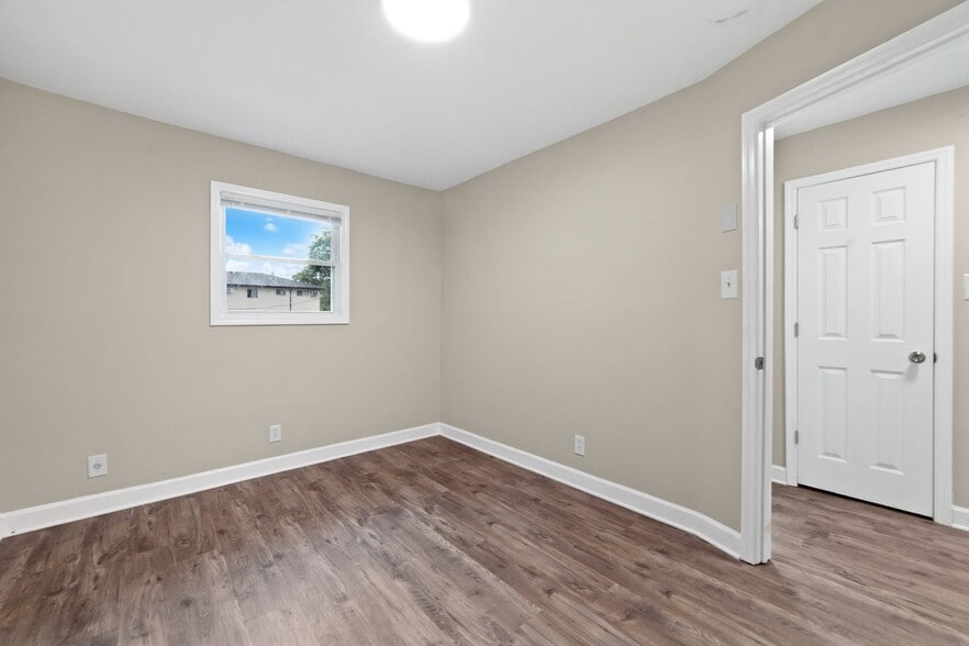 Building Photo - 3410 Elizabeth St NW