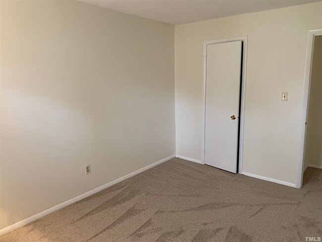 Building Photo - 1220 Manassas Court - Bev Roberts Rentals and Property Management