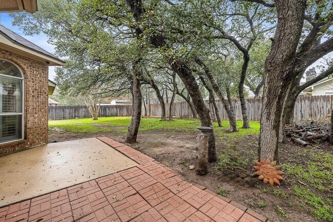 Building Photo - 13211 Running Doe Ln
