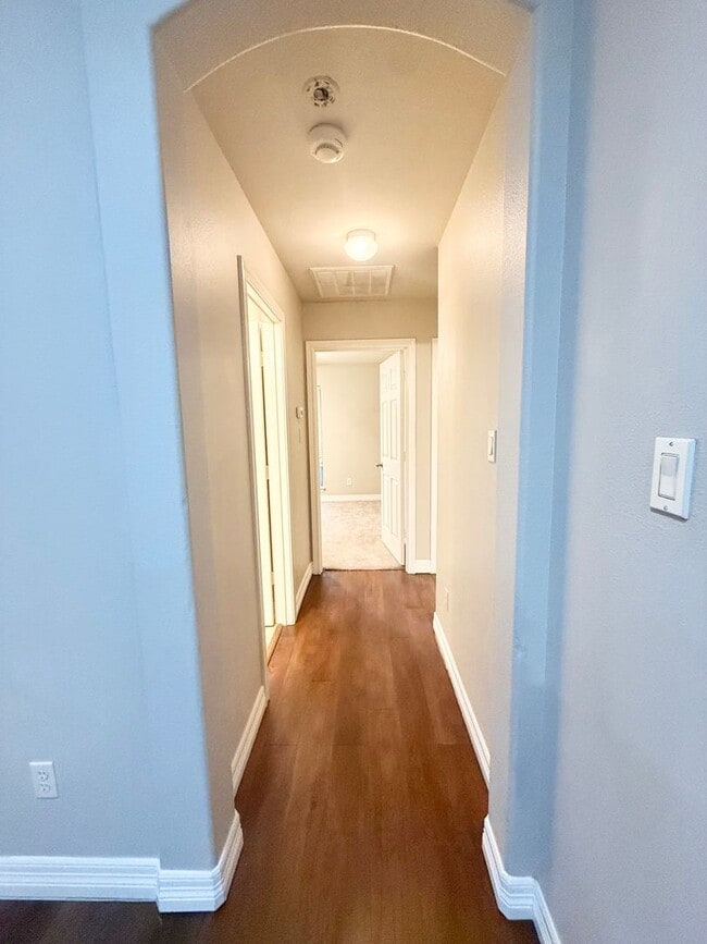 Building Photo - 4 bedroom near South Tyler!