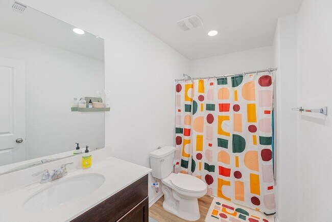 Building Photo - 17817 Willacy Cv