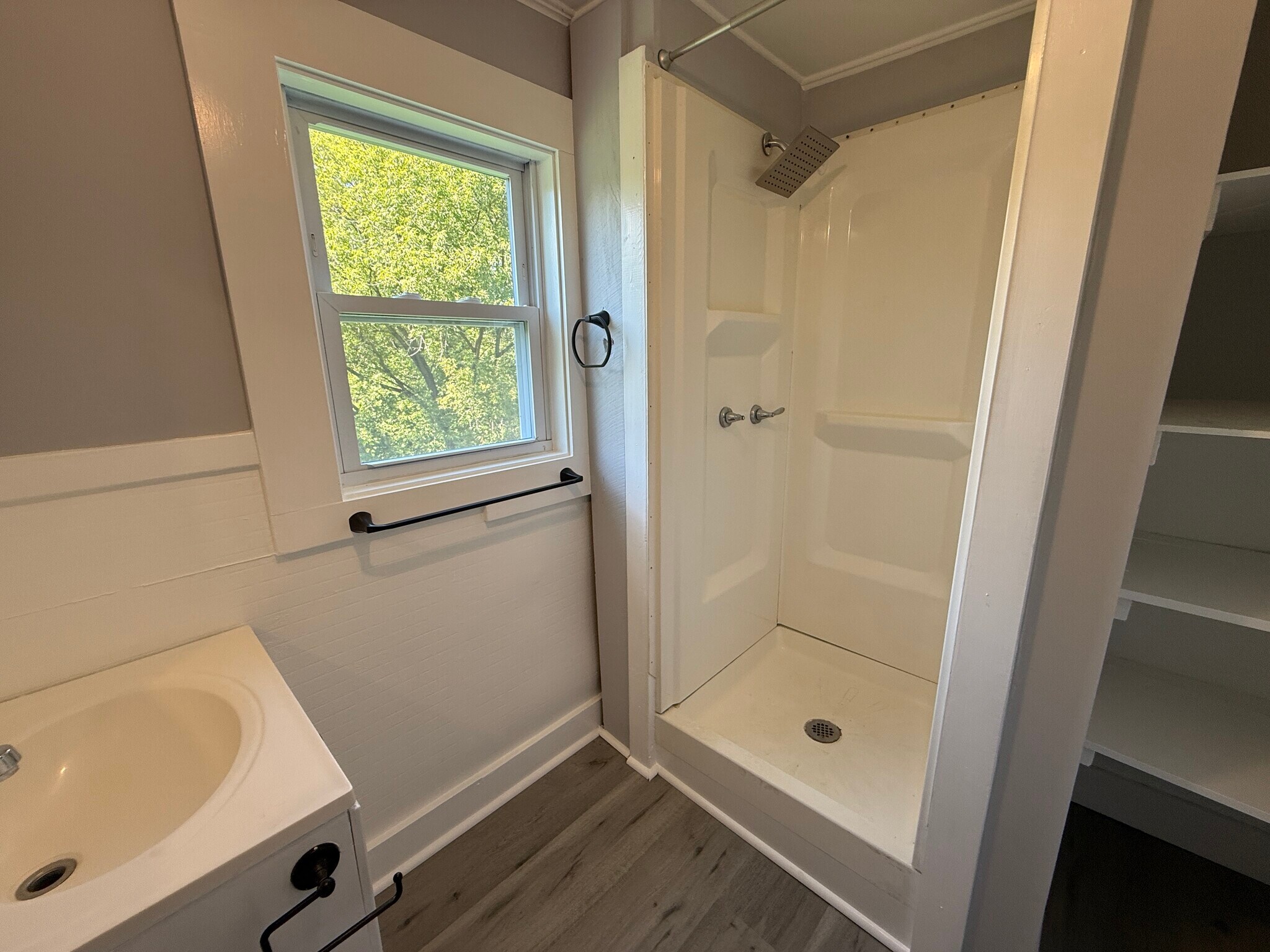 Building Photo - 33 Old Brattleboro Rd