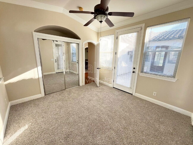 Building Photo - 13045 Ridgewood Way