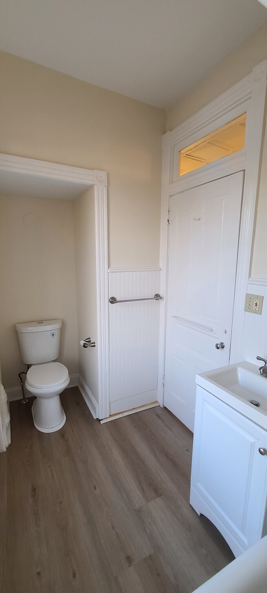 Bathroom - 204 Cadwalader Ave