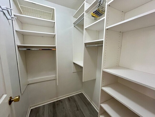 Building Photo - COMING SOON!!  Stylish 2 Bedroom, 2 Bath C...