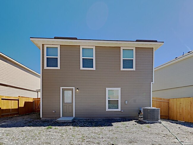 Building Photo - 11006 Eyelet Harbor
