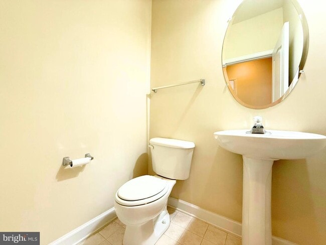 Building Photo - 310 Ridgemont Ave