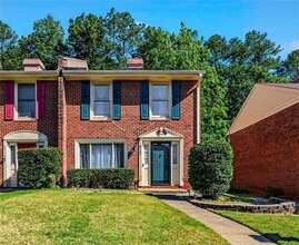 Building Photo - 6117 Queen Anne Ct
