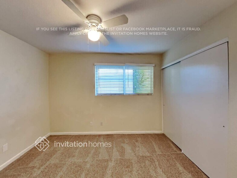 Building Photo - 1823 E Watson Dr