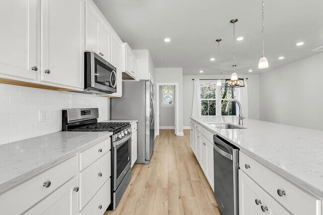 Building Photo - 1226 Tice Ln