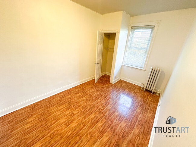 Building Photo - 3 Bedroom House in Belfield, Philadelphia