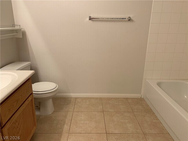 Building Photo - 294 Powerbilt Ave