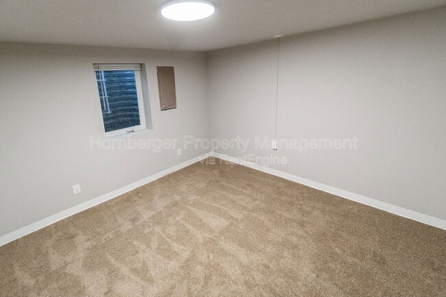 Building Photo - 508 E Rich Ave