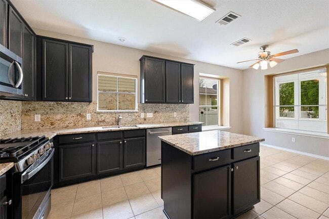 Building Photo - 1506 Wild Basin Ln