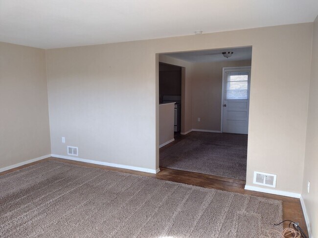 Building Photo - Beautiful Home for Rent