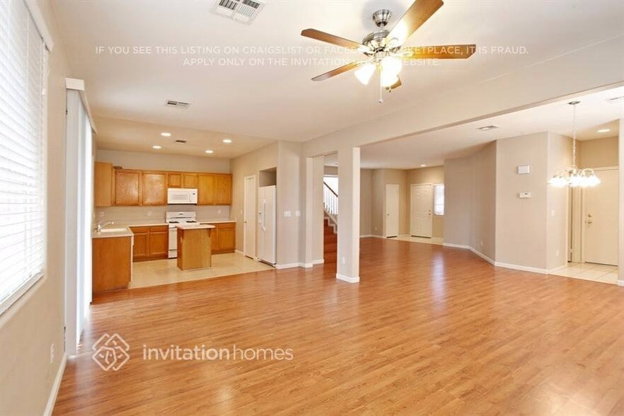 Building Photo - 6713 Petrified Forest St