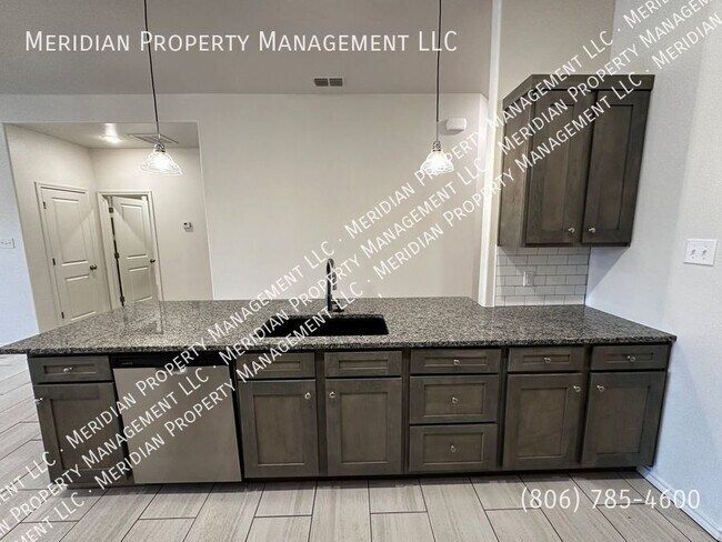 Building Photo - 5827 Urbana Pl