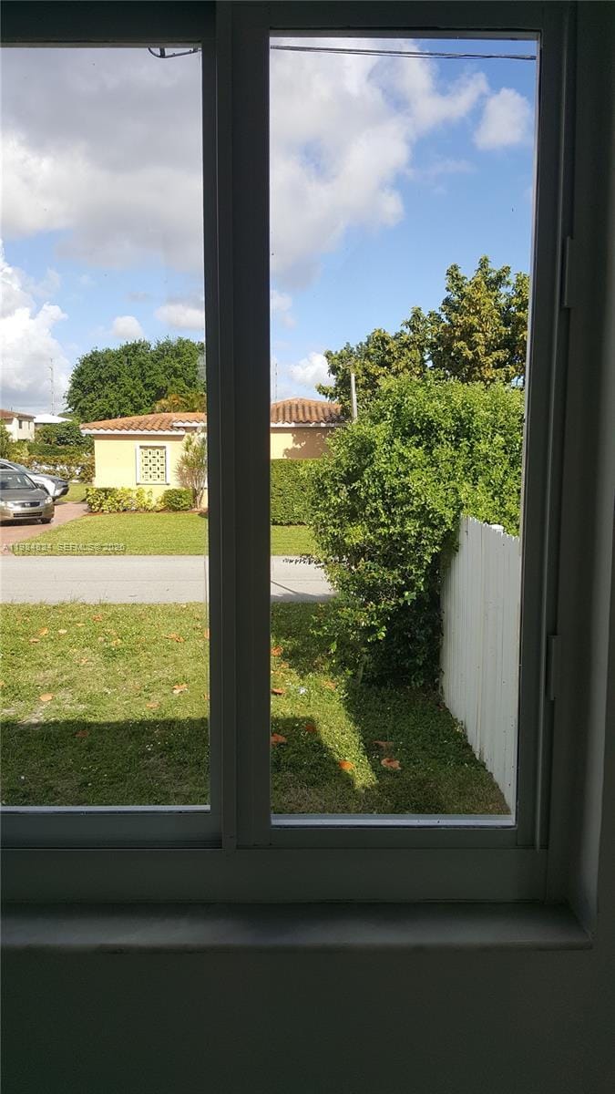 Building Photo - 6300 SW 21st St