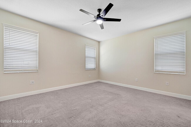 Building Photo - 8483 Loren Cove Dr