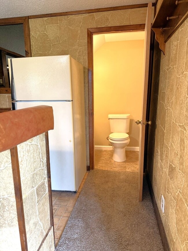 Building Photo - West Knoxville 37921 - Great Location! 3 bedroom 2.5 bath home w/bonus room - Call Adam Sharp (86...