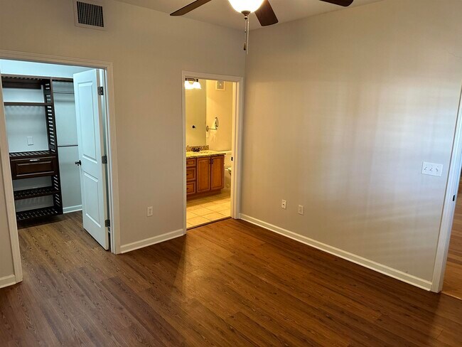 Building Photo - 665 Tennessee St