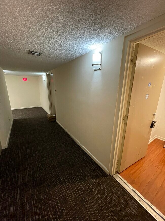 Building Photo - 20840 San Simeon Way