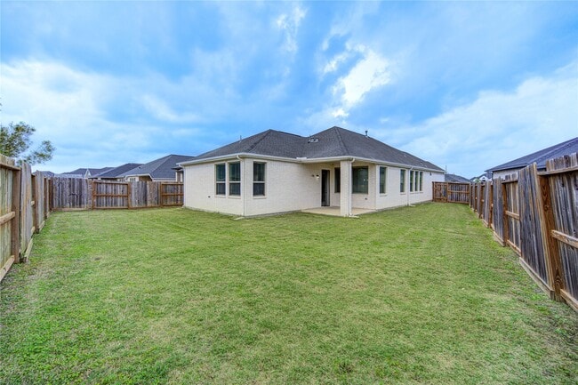 Building Photo - 29607 Sterling Knoll Dr