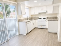 Building Photo - Beautiful 3 Bedroom Apartment In Placentia