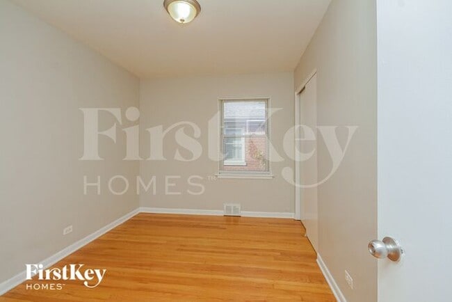 Building Photo - 1407 Evers Ave