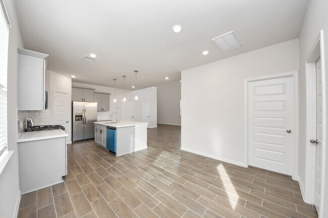 Building Photo - 8006 Cypress Poplar Ct