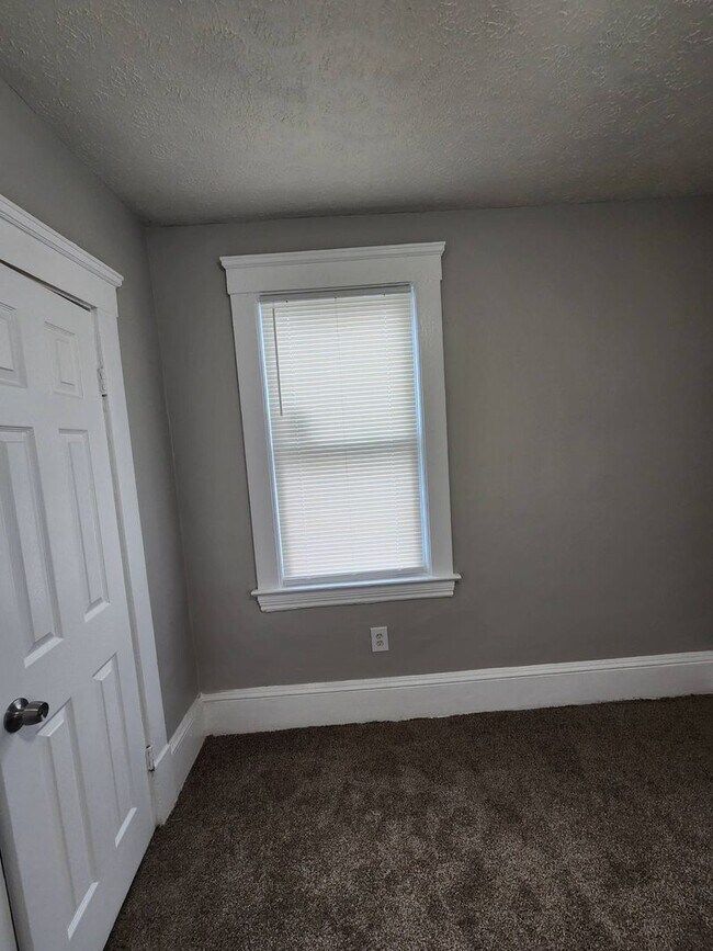 Building Photo - 9720 Denison Ave