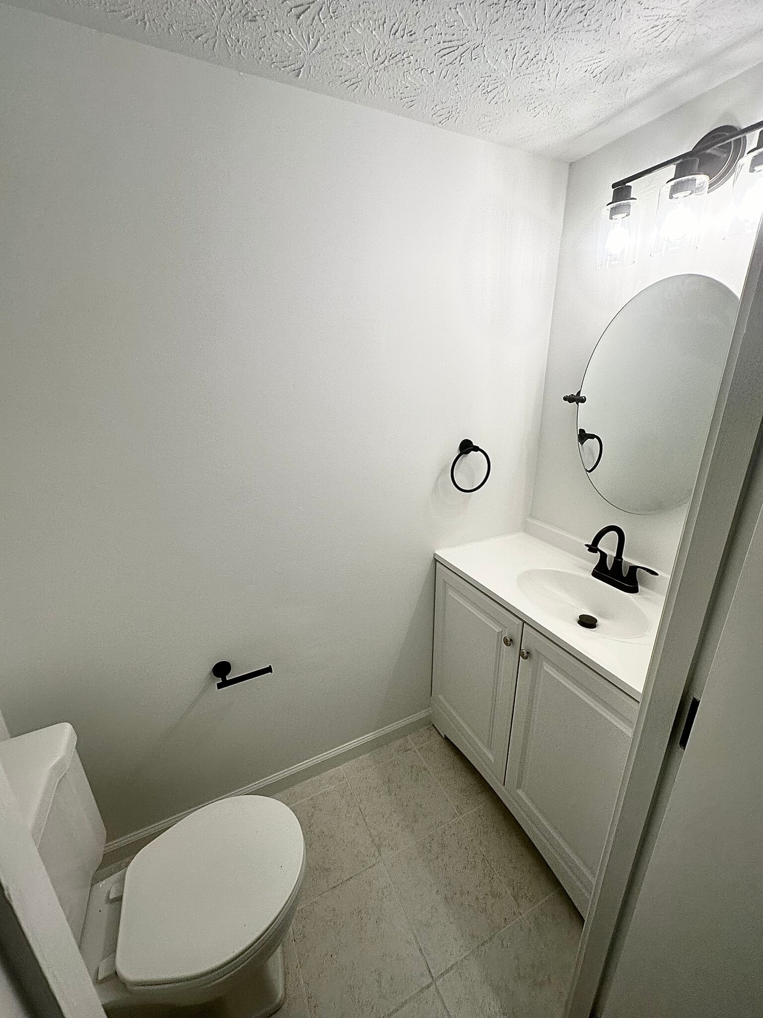 Building Photo - 7614 Pons Ln